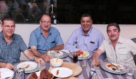 Jorge Zapata, Eduardo Aranda, Luis Antonio Olguín y Manuel Álvarez.