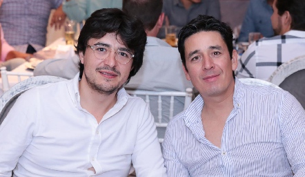  Adrián Martínez y Lalo Muñiz.