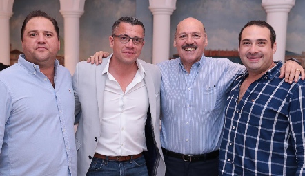  Caballeros Iga.