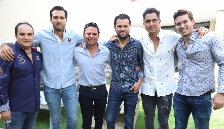  Mauricio Suárez, José Iga, Barra Meade, Yuri Mézquida, Gerardo González y Benjamín Martín Alba.