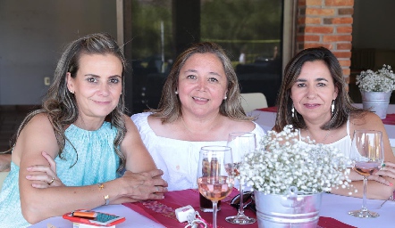  Mónica Portillo, Chely Faz y Sofía Valle.
