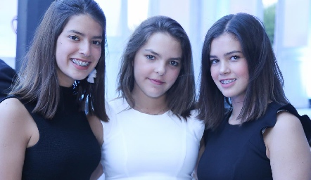  Cinthia González, Pau Viramontes y Ánika Lozano.