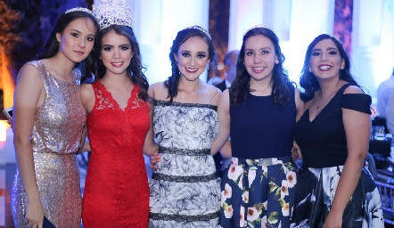  Bety Allende, Pau Regil, Sofi Rentería, Ary Vázquez y Pau Suárez.