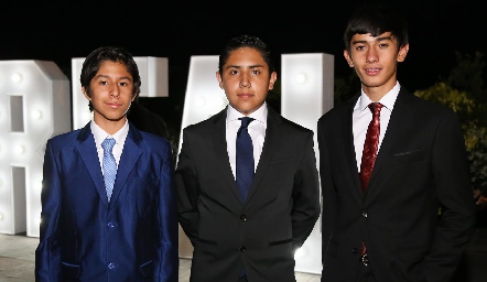  Carlos, Eloi y Rodrigo.