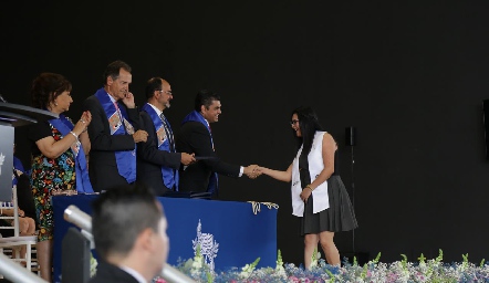 Entrega de Certificados de Prepa Tec.