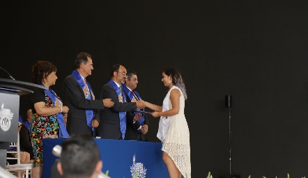 Entrega de Certificados de Prepa Tec.