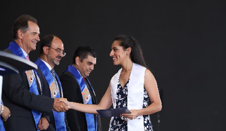  Entrega de certificados Prepa Tec.