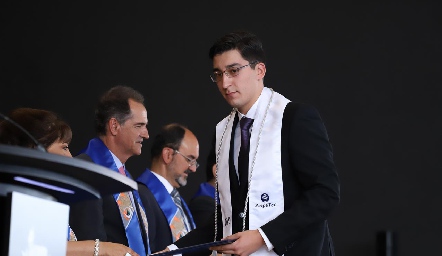 Entrega de certificados Prepa Tec.