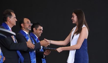  Entrega de certificados Prepa Tec.