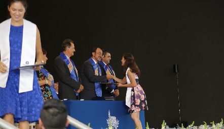 Entrega de Certificados de Prepa Tec.
