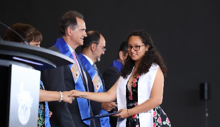  Entrega de certificados Prepa Tec.