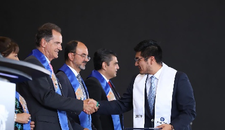  Entrega de certificados Prepa Tec.