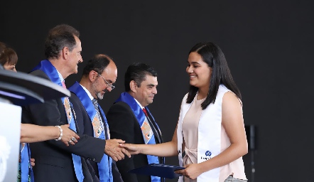  Entrega de certificados Prepa Tec.