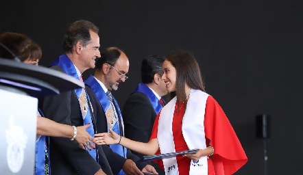  Entrega de certificados Prepa Tec.