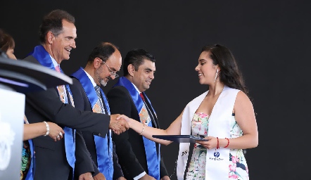  Entrega de certificados Prepa Tec.