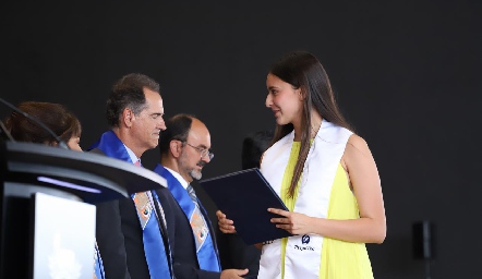  Entrega de certificados Prepa Tec.