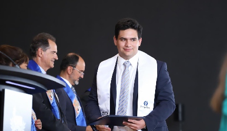  Entrega de certificados Prepa Tec.