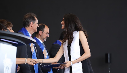  Entrega de certificados Prepa Tec.