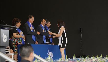 Entrega de Certificados de Prepa Tec.