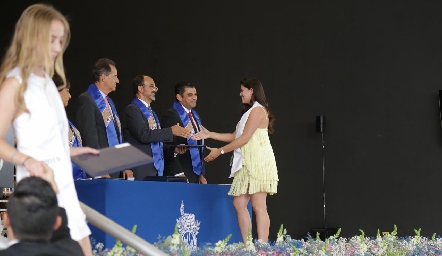 Entrega de Certificados de Prepa Tec.