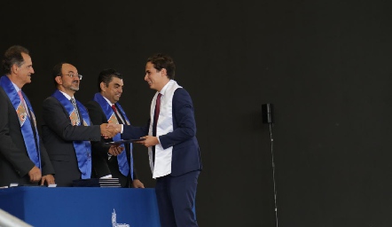 Entrega de Certificados de Prepa Tec.