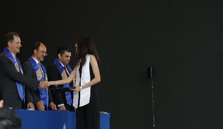 Entrega de Certificados de Prepa Tec.