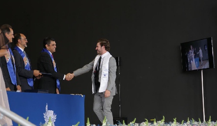 Entrega de Certificados de Prepa Tec.