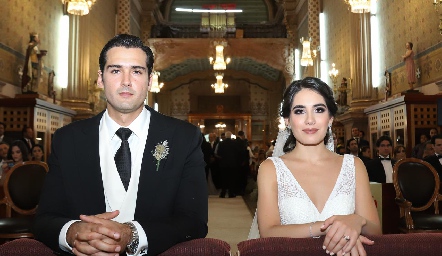  José Iga y Mariana Rodríguez ya son esposos.