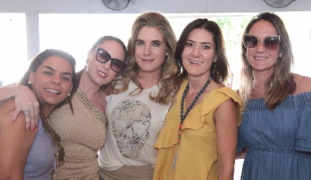  Maribel Torres, Mónica Barraza, Lorena Ibarra, Paulina Vivanco y Ximena Ibarra.