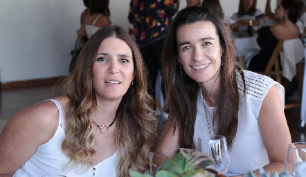  María Espinosa y Marcela Pérez.
