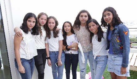  Buenas amigas.