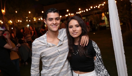  Pablo Madrigal y Alexa Álvarez.