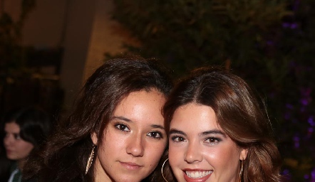 María y Cristy Pizzuto.