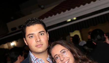  Armando Puente y Sofía Espinosa.