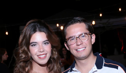 Cristy Pizzuto y Alejandro González.