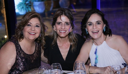  Maricarmen Hernández, Rosy Rodríguez y Gladys Rangel.
