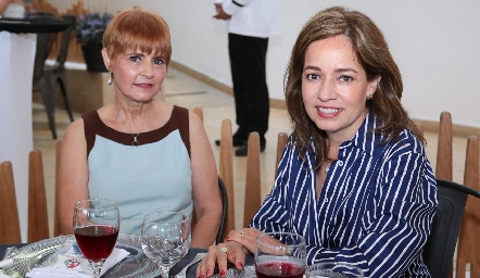  Isa Cabrera y Ana Luisa Acosta.