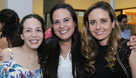  Sofía Torres, Ana Paula Domínguez y Ana Gabriela Díaz Infante.