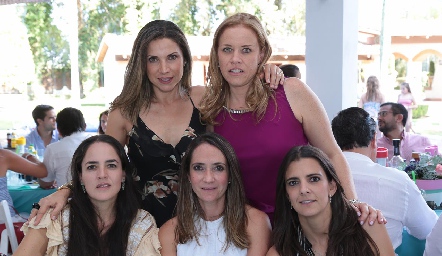  Mayra Ortega, Mariana Torres, Nancy Puente, Ximena Ibarra y Daniela Rivero.