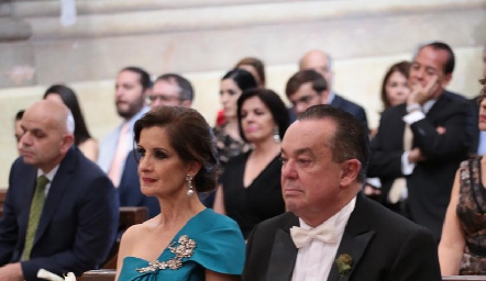  Maite Yamín y Agustín Soberón, papás de la novia.