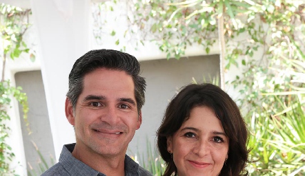  Manuel Rodríguez y Claudia Guerra.