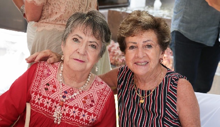  María Eugenia Ugalde y Taquis Reyes.
