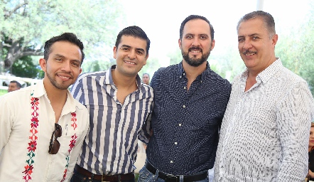  Gallo Robledo, Ricardo Villarreal, Pepe Toño y Rolando Hervert.