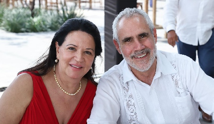  Claudia Prado y Luis Sánchez.