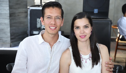  Diego Martínez y Alejandra Wong.