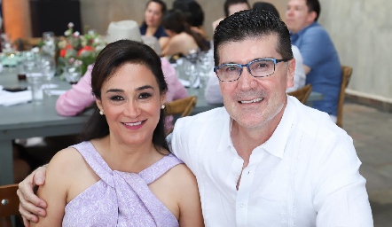  Marcela Rocha y Guillermo Flores.