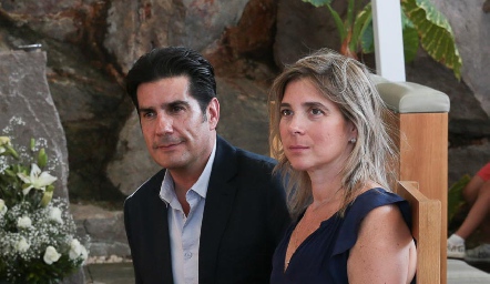   Alejandro Ascanio y Jessica Villarreal, papás de Marcelo.