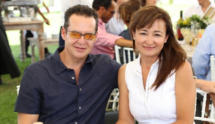  Juan Carlos Galván e Iliana Ávila .