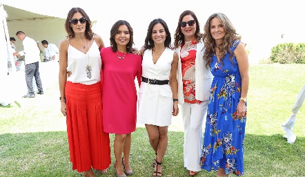  Claudia Artolózaga, Lorena Torres, Anilú Enríquez, Deyanira Cázares y Karina Vita.