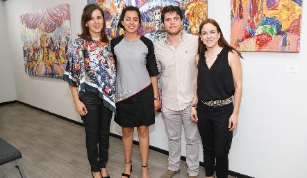 Marcela Milán, Sofía Milán, Ricardo de la Torre y Diana Guel.